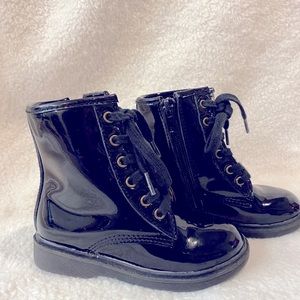 Toddler combat boots